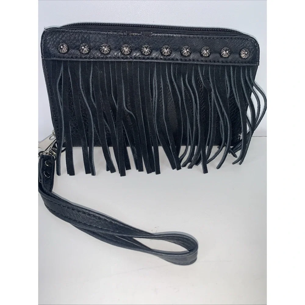 Unmarked Black Fringe Clutch Zip‎ Close Wrist Strap
